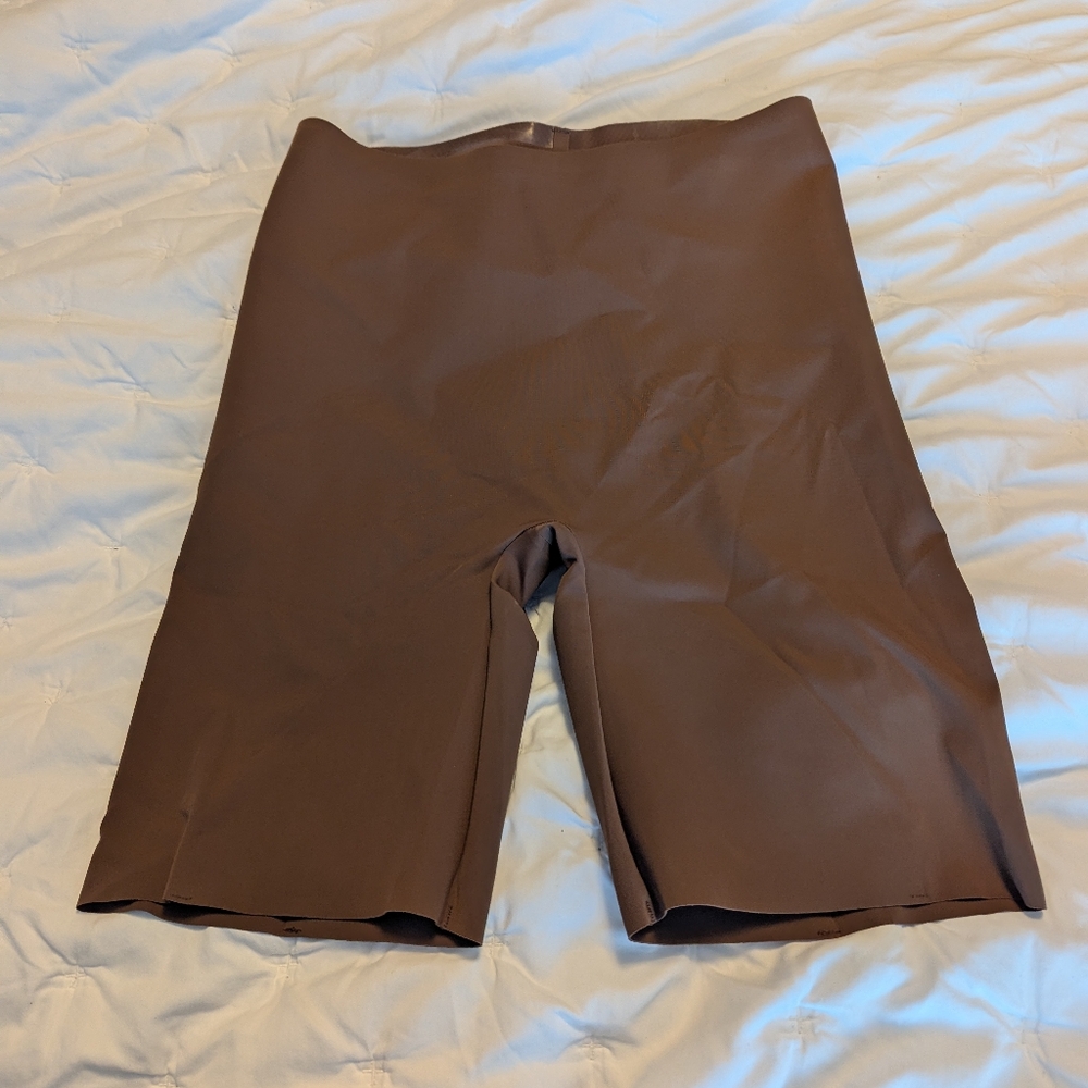 Heist Highlight Shapewear Short Size L